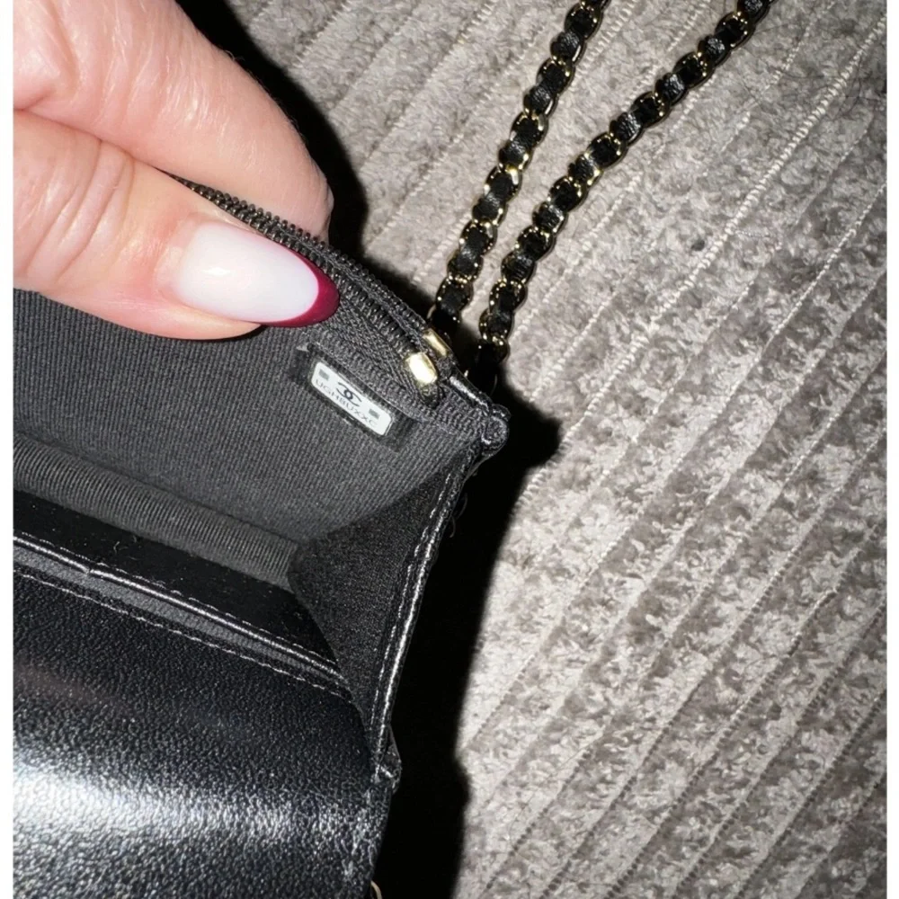NEW CHANEL WOC Black Quilted Leather Crossbody with Gold Chain & CC Logo - Picture 8 of 12